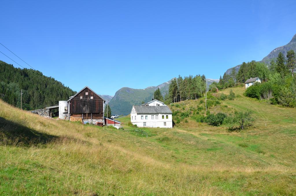 Willa Tunold Gard - Gamle Huset Mindresunde Zewnętrze zdjęcie